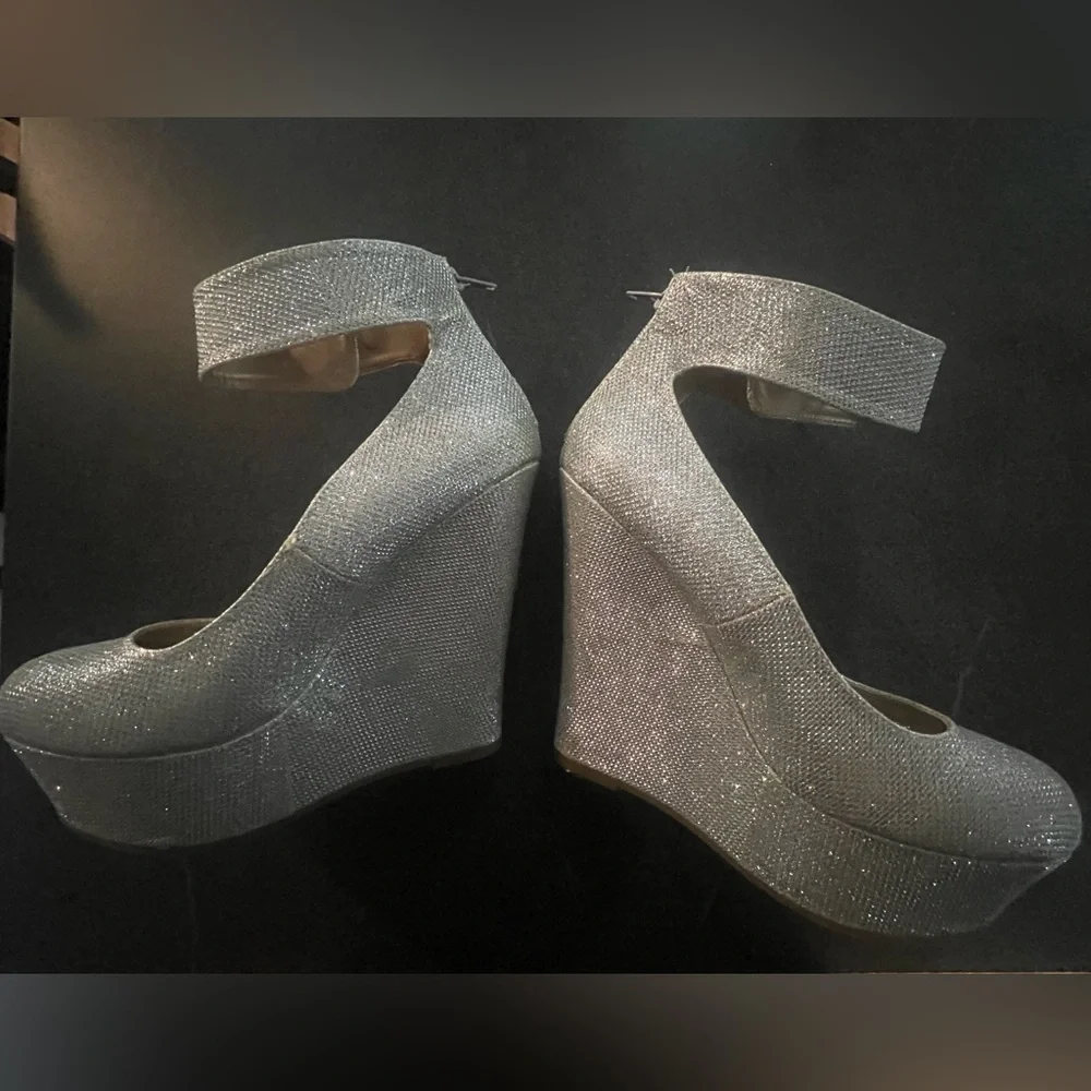 Dream pairs women’s sparkling silver platforms - Picture 11 of 12